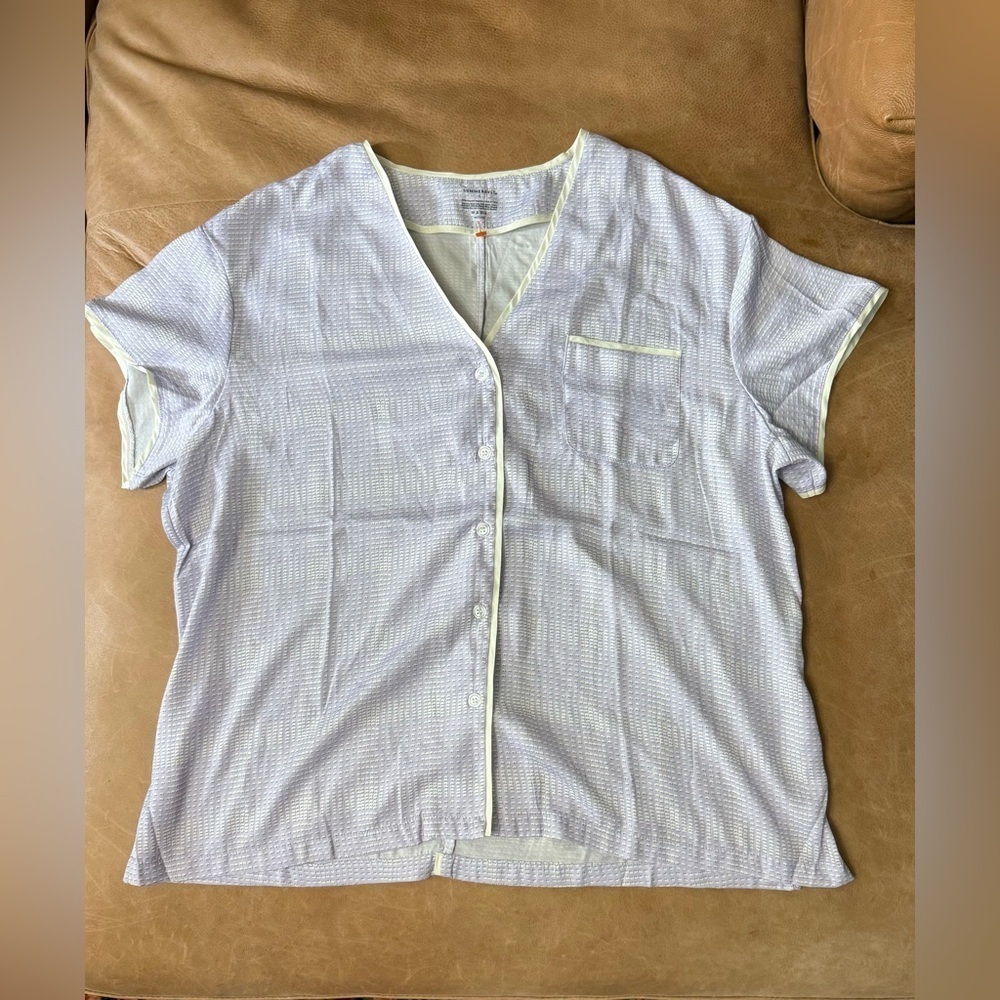 SUMMERSALT The Cloud 9 Silky PJ *TOP ONLY* Size Large Lavender